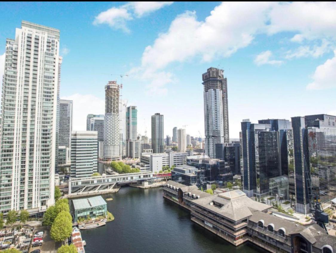 London Luxury 1 Bedroom Apartment Minutes Walk From Canary Wharf Eksteriør bilde